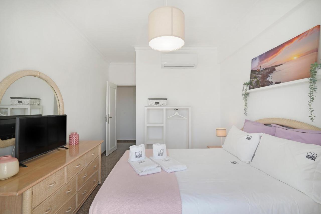 Costa Beach Apartment By The Portuguese Butler Кошта-да-Капарика Экстерьер фото